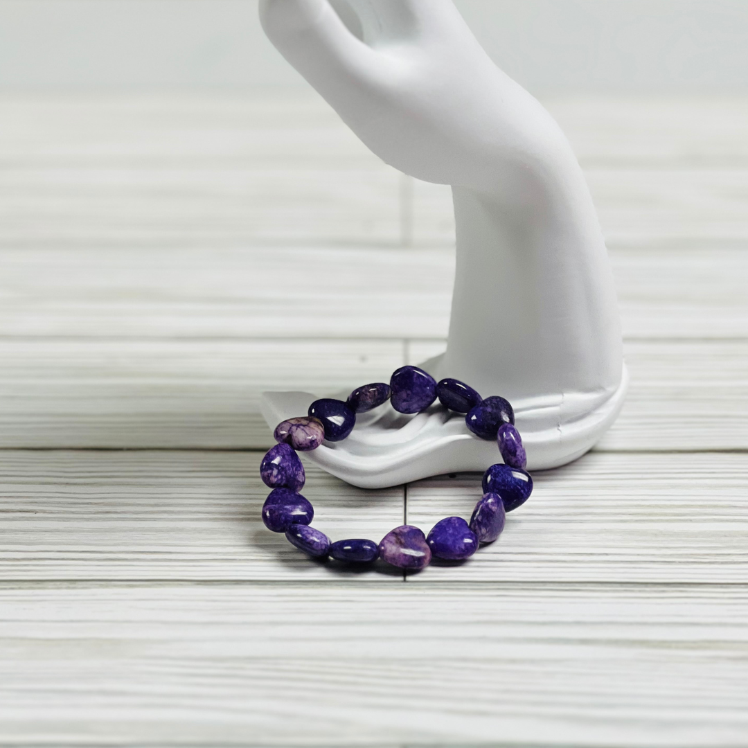 Royal Elegance: Purple Heart Amethyst Bracelet