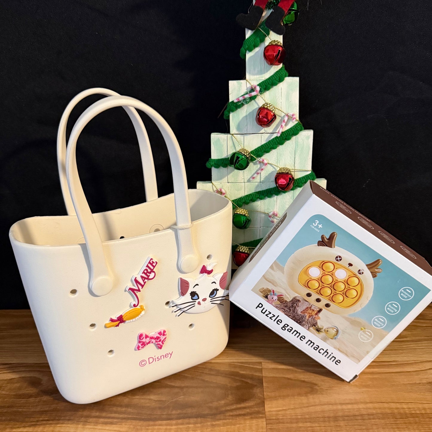 Marie Inspired White Bento Bag + Puzzle Game Gift Set