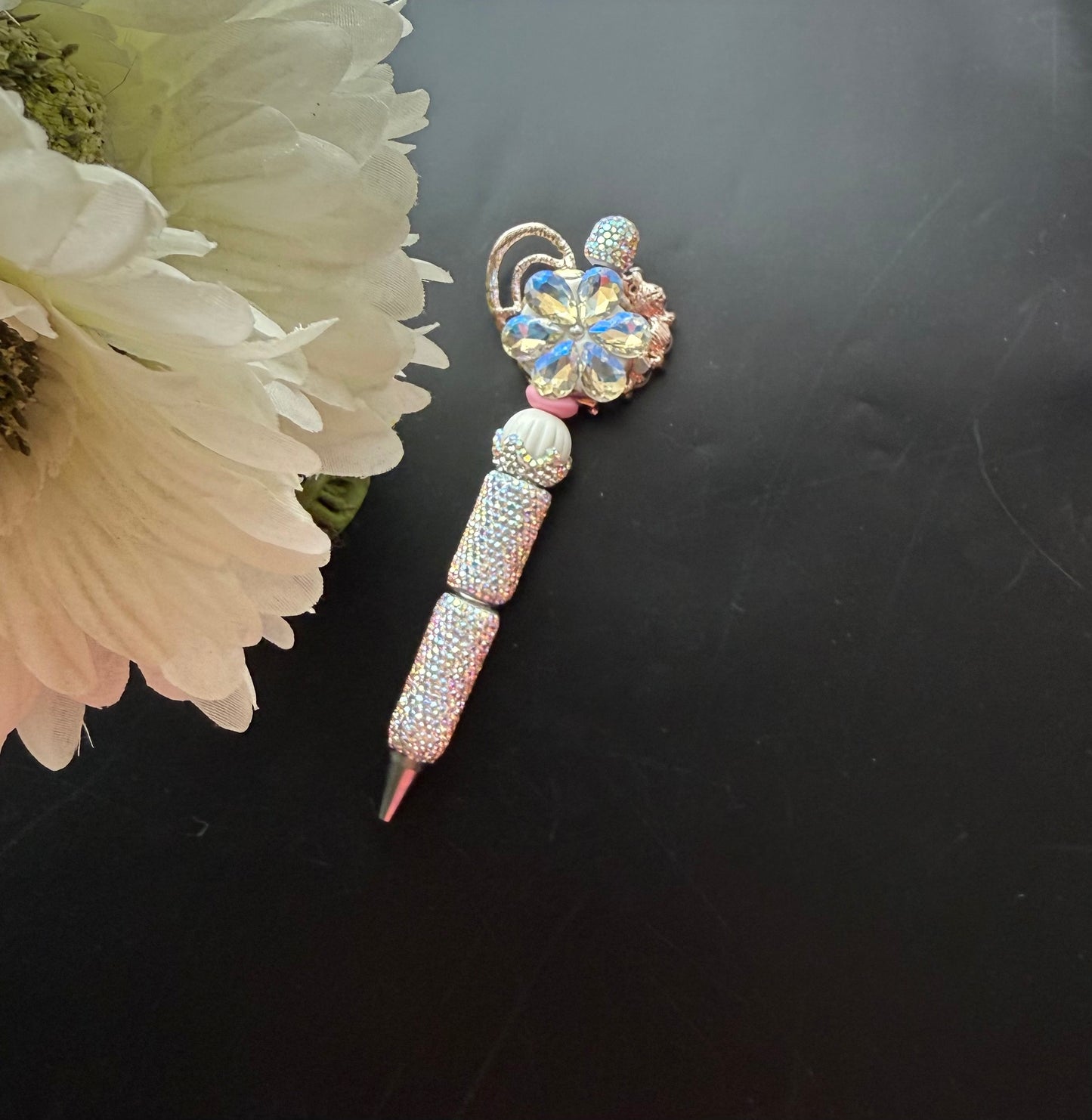 Pearl Bloom Beaded Pen
